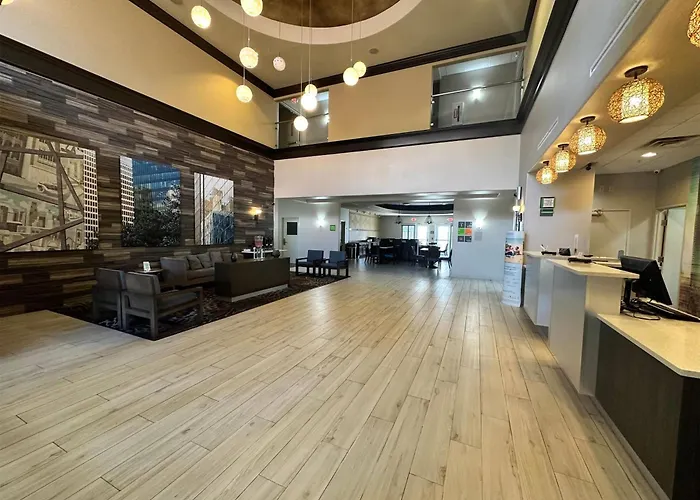La Quinta by Wyndham Houston Energy Corridor