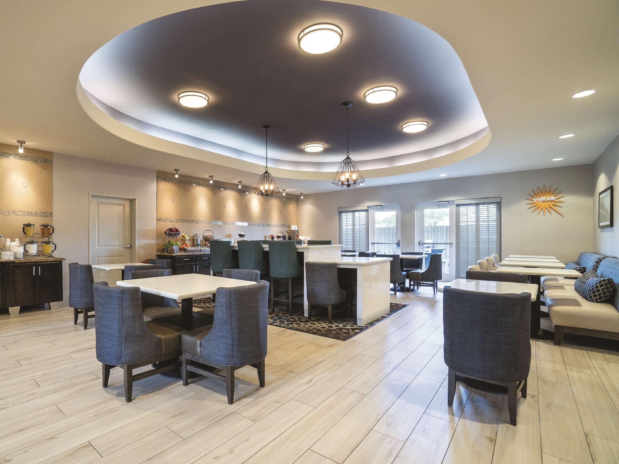 Hotel La Quinta By Wyndham Energy Corridor
