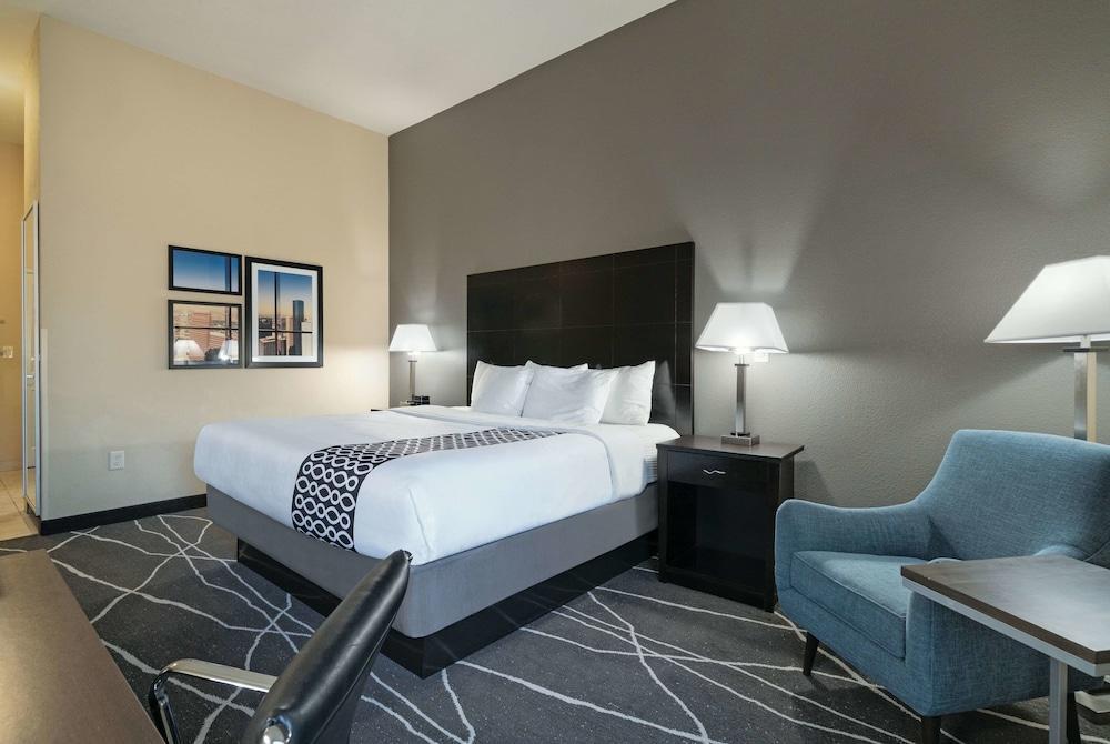 La Quinta By Wyndham Energy Corridor Hotel 3*