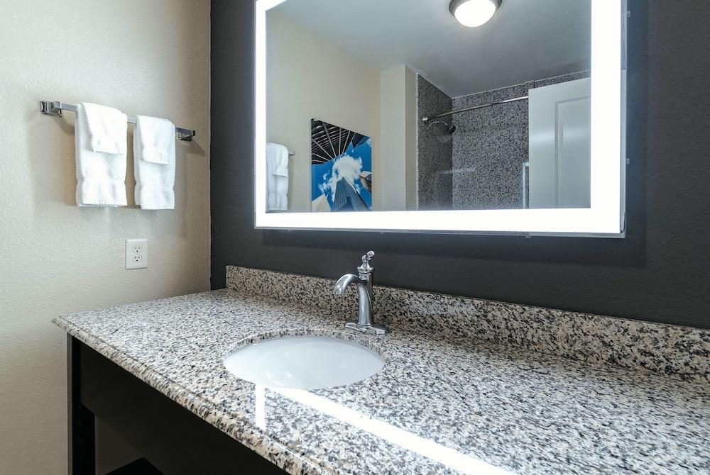 Hotel La Quinta By Wyndham Energy Corridor Houston