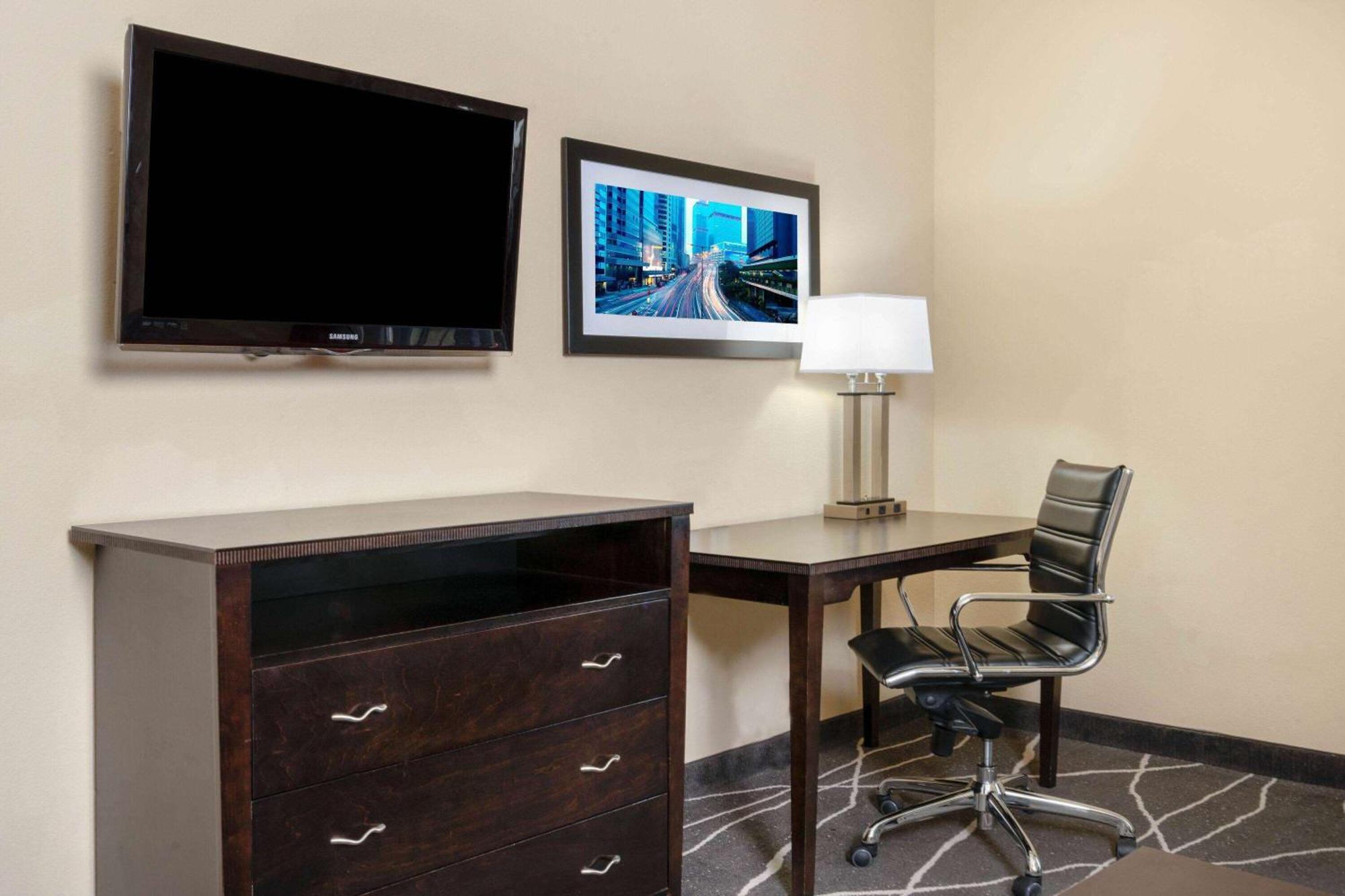 Hotel La Quinta By Wyndham Energy Corridor Houston